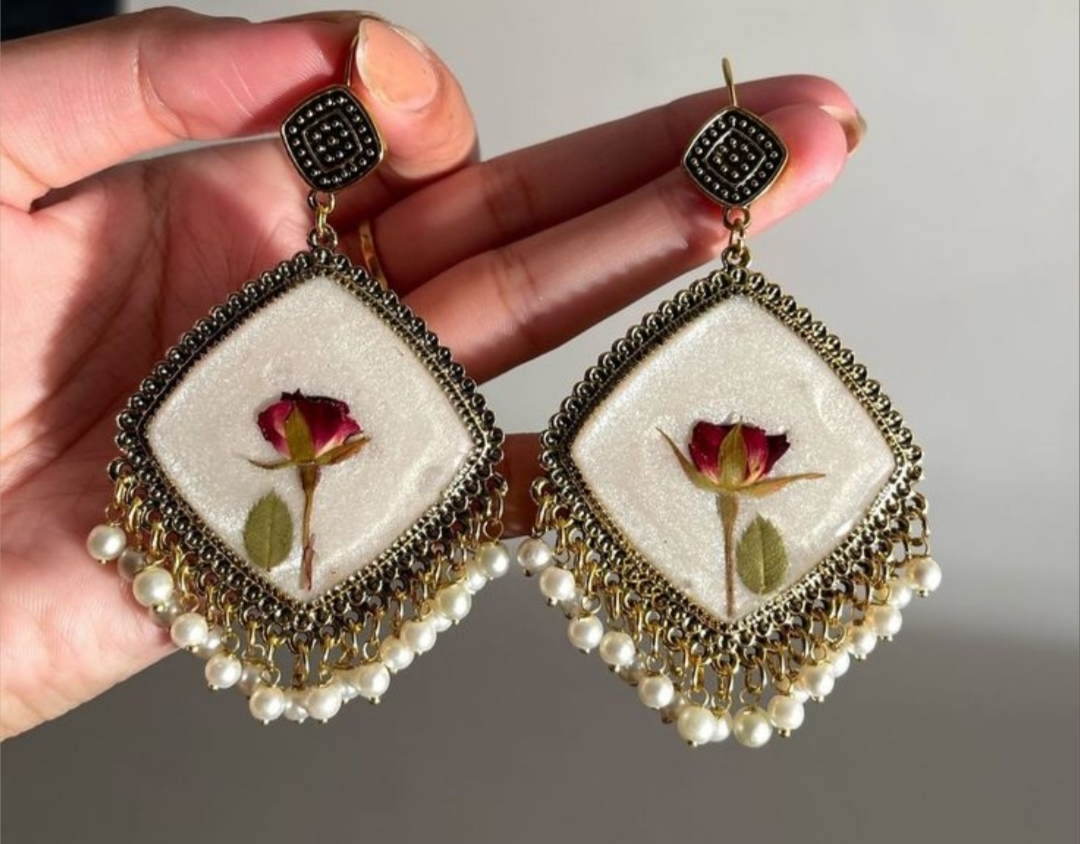 Resin aesthetic handmade jhumka